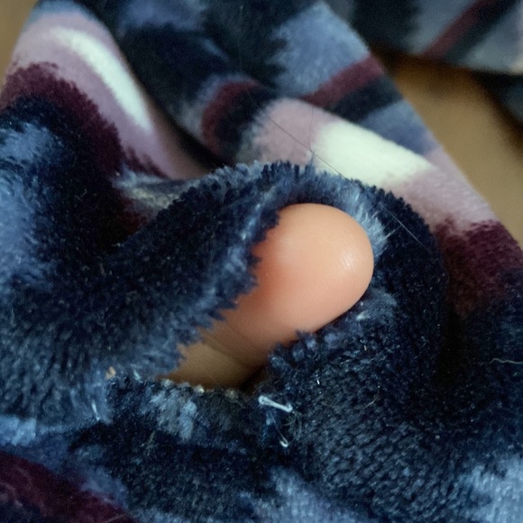 Hardly used Denver Hayes Aztec print plush pj bottom in size M - Picture 5 of 6